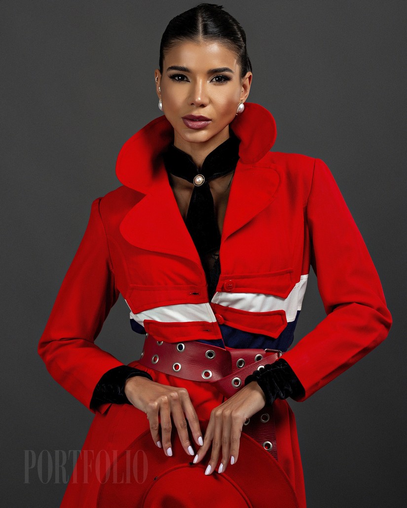 Revista Portfolio jakelyne mariano 06